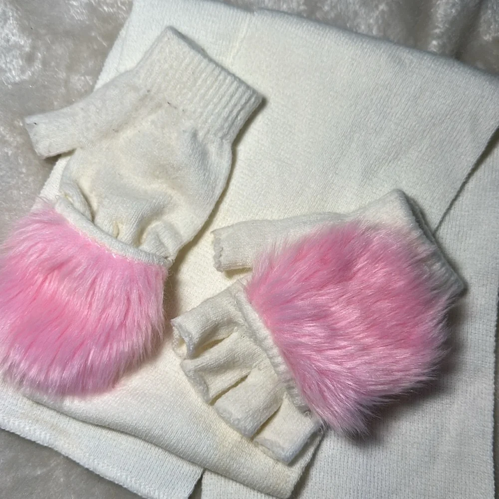 White and pink Mittens fashion gloves for ki open fingers cure fur